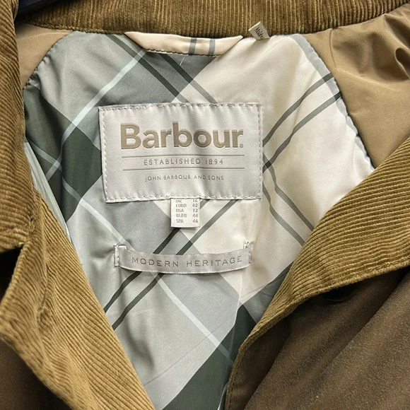 Barbour Marianne Waxed Cotton Trench Coat Size 12 USA